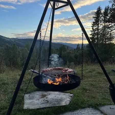 Traditional Norwegian Cabin In Rondane Mountains * Mysusæter